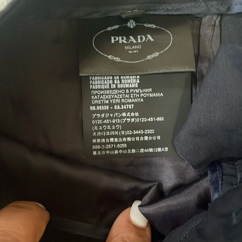 Prada Black Dress Pants Elegant Full-Length Design